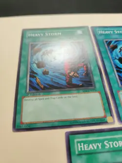 3x Heavy Storm SD6-EN023 1st Ed/Unlimited LP/MP - Image 2