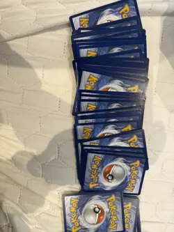 1000 Pokemon card job lot bulk collection includes Holo/Rev Holo 3 ULTRA/V - Image 3