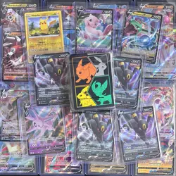 Pokemon Evolving Skies 28 Bulk Card Lot feat. Umbreon + Sleeves - Image 1