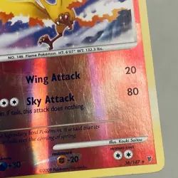 Moltres 36/147 Supreme Victors Reverse Holo Pokemon single card 2009 MP - Image 5