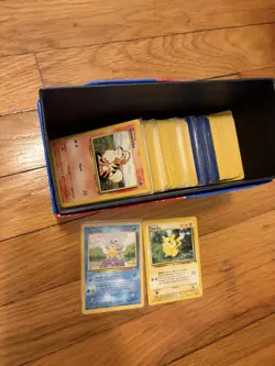190+ Vintage WOTC Pokemon Card Lot (Base set, Fossil, Jungle, Base Set 2) - Image 1