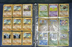 Vintage Pokemon Binder Lot 1999 WOTC 198 Cards HOLOs 1st Edition Articuno NM-DMG - Image 5