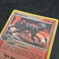 Pokemon TCG Houndoom EX Unseen Forces Holo Card 7/115 Rare Vintage 2005 - Image 2