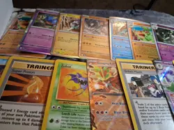 Pokemon TCG 850 Bulk Card Lot - Vintage, C/UC, Rare, Holos, etc 1999-2024 -lot19 - Image 5