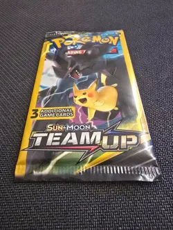 Sun & Moon Team Up Booster Pack - 3 Cards - Image 2