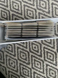 Hundreds Of Rare Japanese/english pokemon cards - Image 1