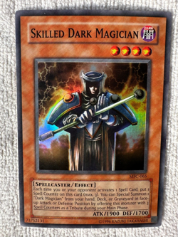 YUGIOH SKILLED DARK MAGICIAN MFC-065 HOLO NEVER PLAYED NM SPELLCASTER /EFFECT - Image 4