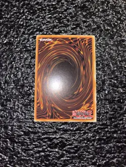 Yugioh! Gearfried the Iron Knight BLMM-EN004 Secret Rare 1st Edition Near Mint - Image 2