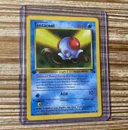 Pokemon Card Tentacool 56/62 Fossil 1st Edition LP-NM - Image 1