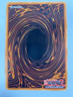 Blue-Eyes White Dragon Alt Art RA04-EN108 Platinum Secret Rare 1st Ed NM Yugioh - Image 2