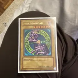 Konami Dark Magician Ultra Rare SDY-006 Starter Deck: Yugi Holo ATK/2500 DEF/21… - Image 3