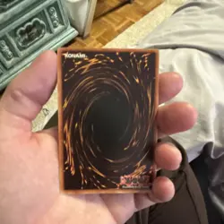 Konami Dark Magician Ultra Rare SDY-006 Starter Deck: Yugi Holo ATK/2500 DEF/21… - Image 4