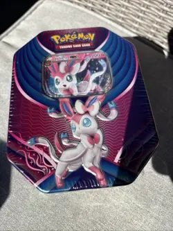 POKEMON Trading Card Game TCG SYLVEON GX Evolution Tin New Sealed 820650804090 - Image 1