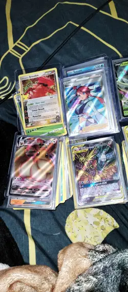 Pokemon TCG Mixed Card Lot Pikachu Charizard Eevee Groudon Lycanroc GX VMAX Foil - Image 5