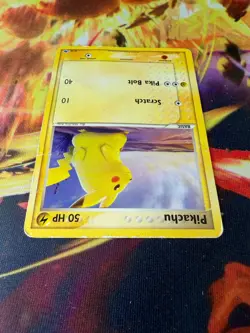 Pikachu 6/10 HP-DMG Non Holo EX Trainer Kit Latios 2004 Pokemon TCG - Image 3