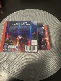 Magic: The Gathering Teenage Mutant Ninja Turtles Collector Booster Box Shredder - Image 3