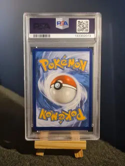 Lugia v Alternate Full Art Holo Card 186/195 Sword & Shield Silver Tempest PSA 9 - Image 3