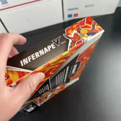 Pokemon TCG Infernape V Collection Box Sealed - FUSION STRIKE + LOST ORIGIN - Image 4