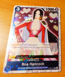 ONE PIECE ENGLISH CARD HOLO FOIL GAME CARTE BOA HANCOCK ST03-013 MINT - Image 1