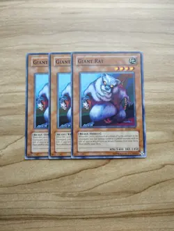 Yu-Gi-Oh! - Giant Rat 3X - Complete Playset Of Cards - Image 1