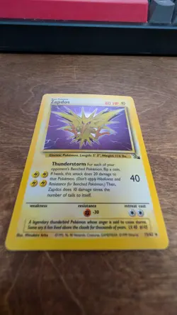 1999 Pokemon Fossil Zapdos 15/62 Holo Rare WOTC Vintage - Image 1