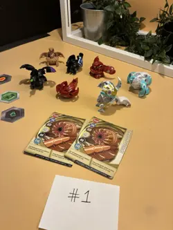 Bakugan Battle Brawlers Ball Figure Bundle- With Random Cards # 1 - Image 1