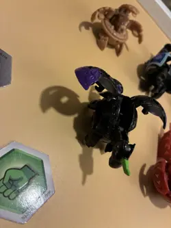 Bakugan Battle Brawlers Ball Figure Bundle- With Random Cards # 1 - Image 3