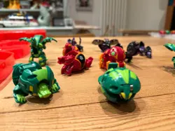 Bakugan Battle Brawlers Bundle with Red Carry Case - Inc Cards And Battle Pieces - Image 4