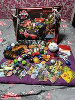 Bakugan Battle Brawlers Bundle of 19 x Figures With Tin & Cards bruiser arena - Image 1