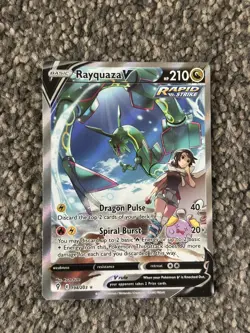 Pokemon TCG Rayquaza v Evolving Skies Holo Ultra Rare Card 194/203 - Image 1