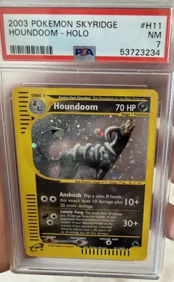 2003 POKEMON SKYRIDGE #H11 HOUNDOOM-HOLO PSA 7 - Image 2