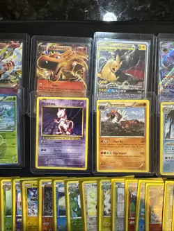 Pokemon TCG Lot - 200 Cards, All Printed 2011 to 2019 - 29 Holos & 50+ Rares - Image 3
