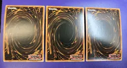 x3 Dark Magician Gold Rare 1st Edition MAGO-EN002 NM/LP Yugioh - Image 2