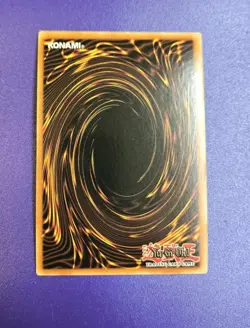 Blue-Eyes White Dragon Gold Rare 1st Edition MAGO-EN001 NM Yugioh - Image 2