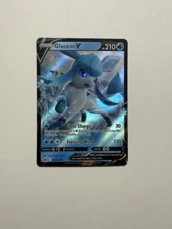 Pokemon TCG Glaceon v SWSH196 Black Star Promo Card Holo Sword & Shield - Image 1