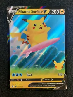 Carte Pokemon : Pikachu Surfeur V Ultra Rare 2021 Celebrations 008/025 NM 🇲🇫 - Image 1