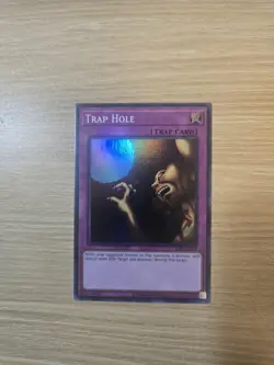 LOB-EN058 Trap Hole - Legend of Blue Eyes (25th Anniversary) Super Rare NM - Image 1