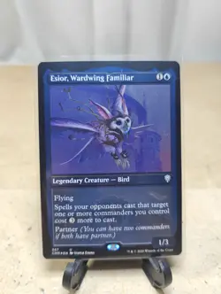 Esior, Wardwing Familiar 557 Magic: The Gathering Commander Legend Set - Image 2