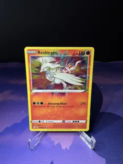 Reshiram Amazing Rare Holo - Shining Fates 017/072 Pokemon - Image 2
