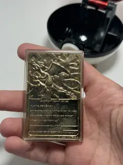 1999 Pokemon Burger King 23K Gold-Plated Charizard Card Poke Ball (No Box/Cert.) - Image 2