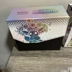 POKEMON Scarlet & Violet Prismatic Evolutions Elite Trainer Box W/some Cards - Image 4