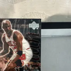 Upper Deck Michael Jordan Air of Greatness Chicago Bulls #149 Insert NBA Card - Image 2