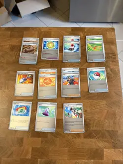 Pokemon Perfect Order - 16 x holo trainer card bundle. Including poke pad - Image 1
