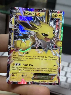 Jolteon EX 28/83 Generations 2016 Holo Rare Pokemon Card TCG - Image 3