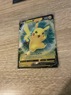 Pikachu V - SWSH198 Sword & Shield full art holo Rare Promo Pokemon TCG NM - Image 1