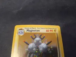 Magneton 9/102 French Base Set Holo Pokemon Card Rare Lightly Played 1st Edition - Image 2