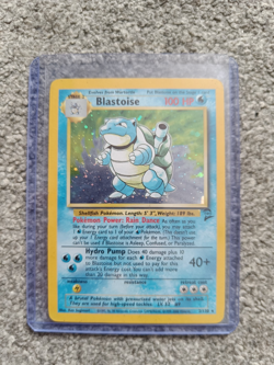 Pokemon TCG Blastoise 2/130 Base Set 2 Holo - Image 1