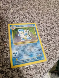 Blastoise 2/102 Pokemon Card TCG Base Set Unlimited Holo - Image 1