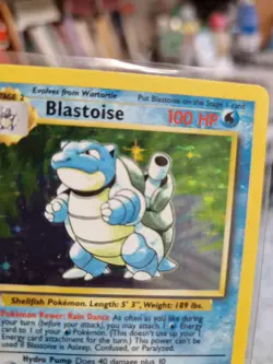 Blastoise 2/102 Pokemon Card TCG Base Set Unlimited Holo - Image 3