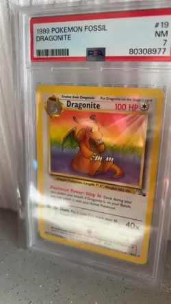Pokemon TCG Dragonite Card 19/62 Fossil Edition Rare Non-Holo 1999 PSA 7 - Image 2